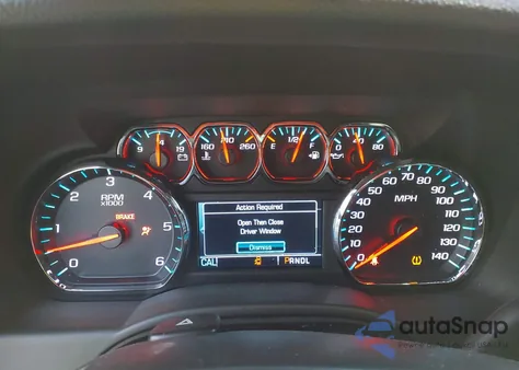 2020 Chevrolet Suburban 2Wd Ls z USA, uszkodzony, nr VIN 1GNSCGKC5LR110095